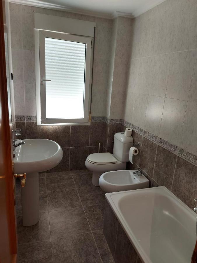Hostal Linares Villanueva de Argano Exterior photo