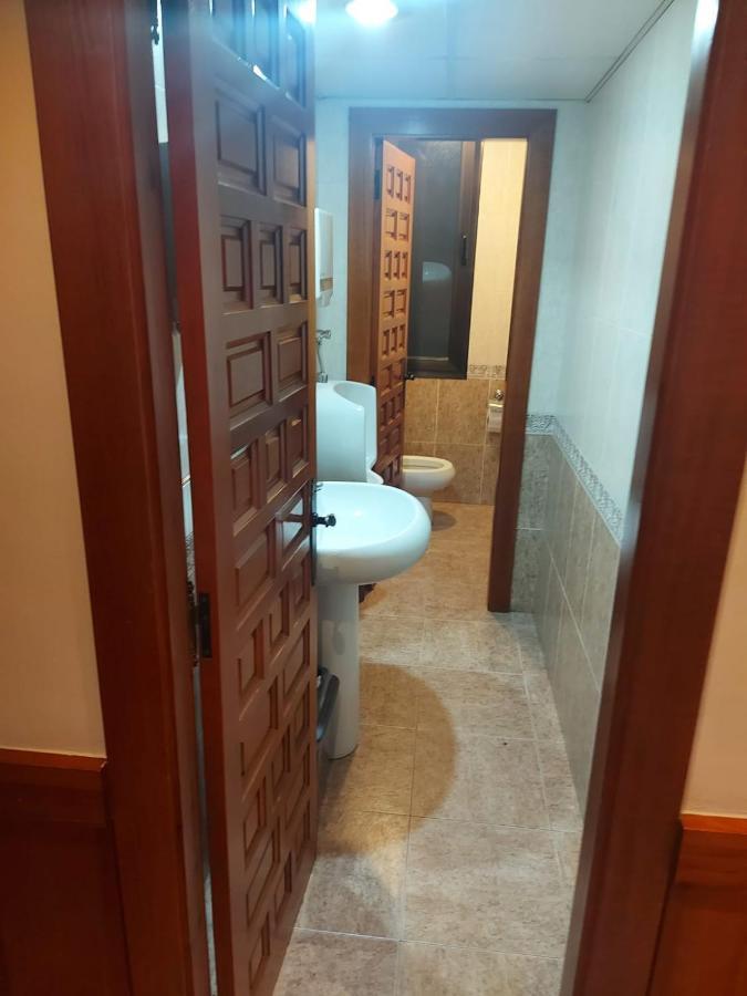 Hostal Linares Villanueva de Argano Exterior photo